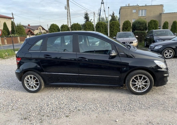 Mercedes-Benz Klasa B cena 25900 przebieg: 209000, rok produkcji 2011 z Kowal małe 436